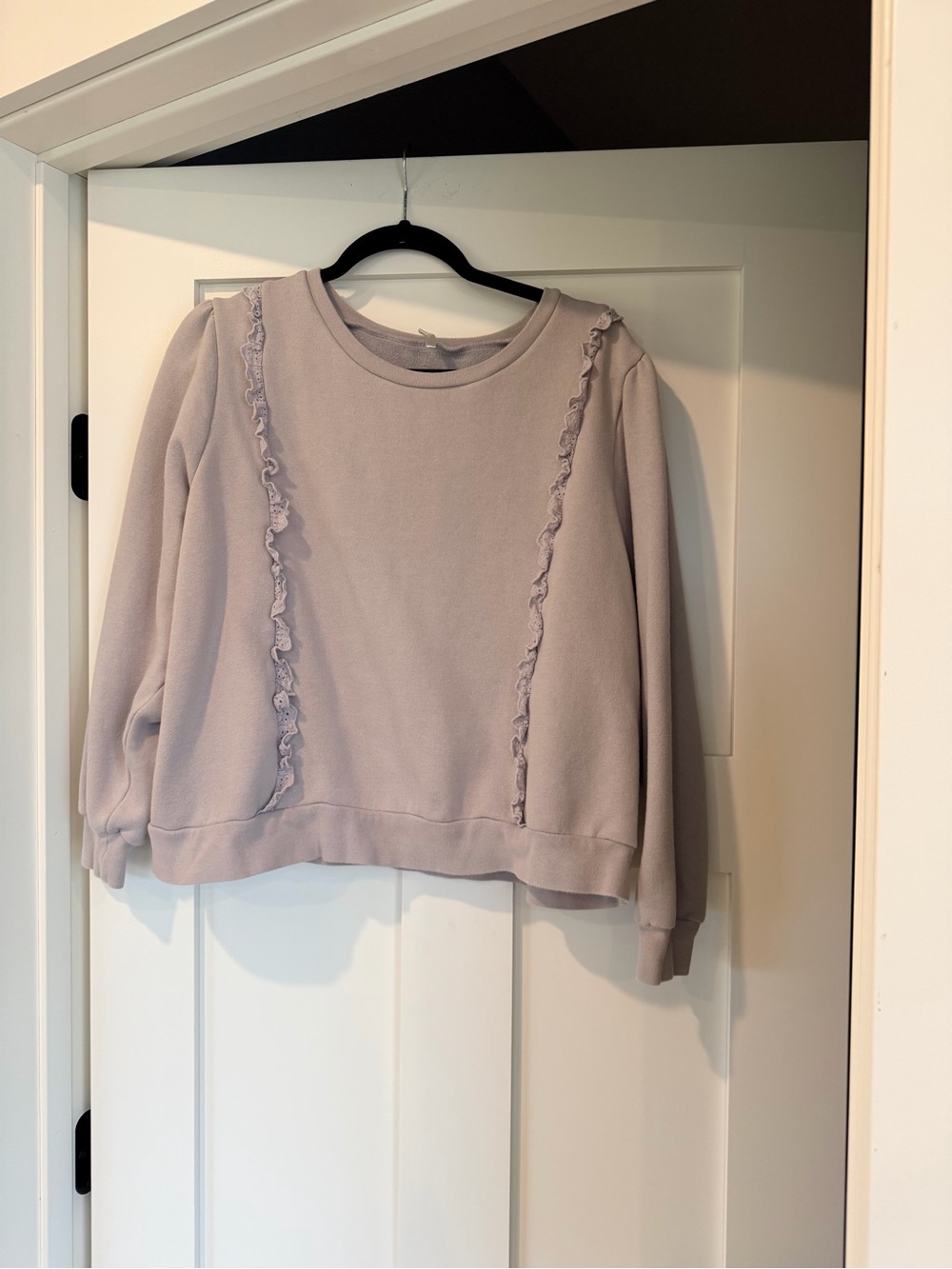RYLEE + CRU Scarlett Pullover Ruffle Lace Sweater Size large